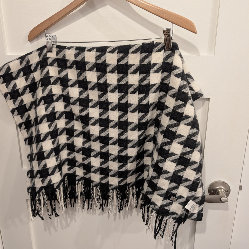 Soia & Kyo Black and White Checkered Scarf